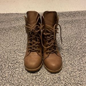 Able boots